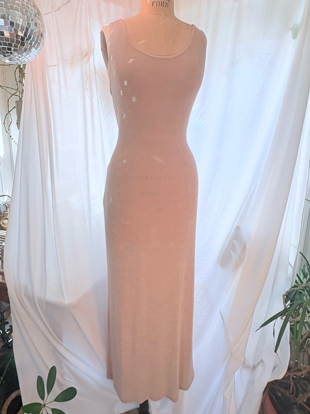 Joseph Ribkoff Champagne Shimmer Bodycon Maxi Dress Size 8 Vintage Quiet Luxury
